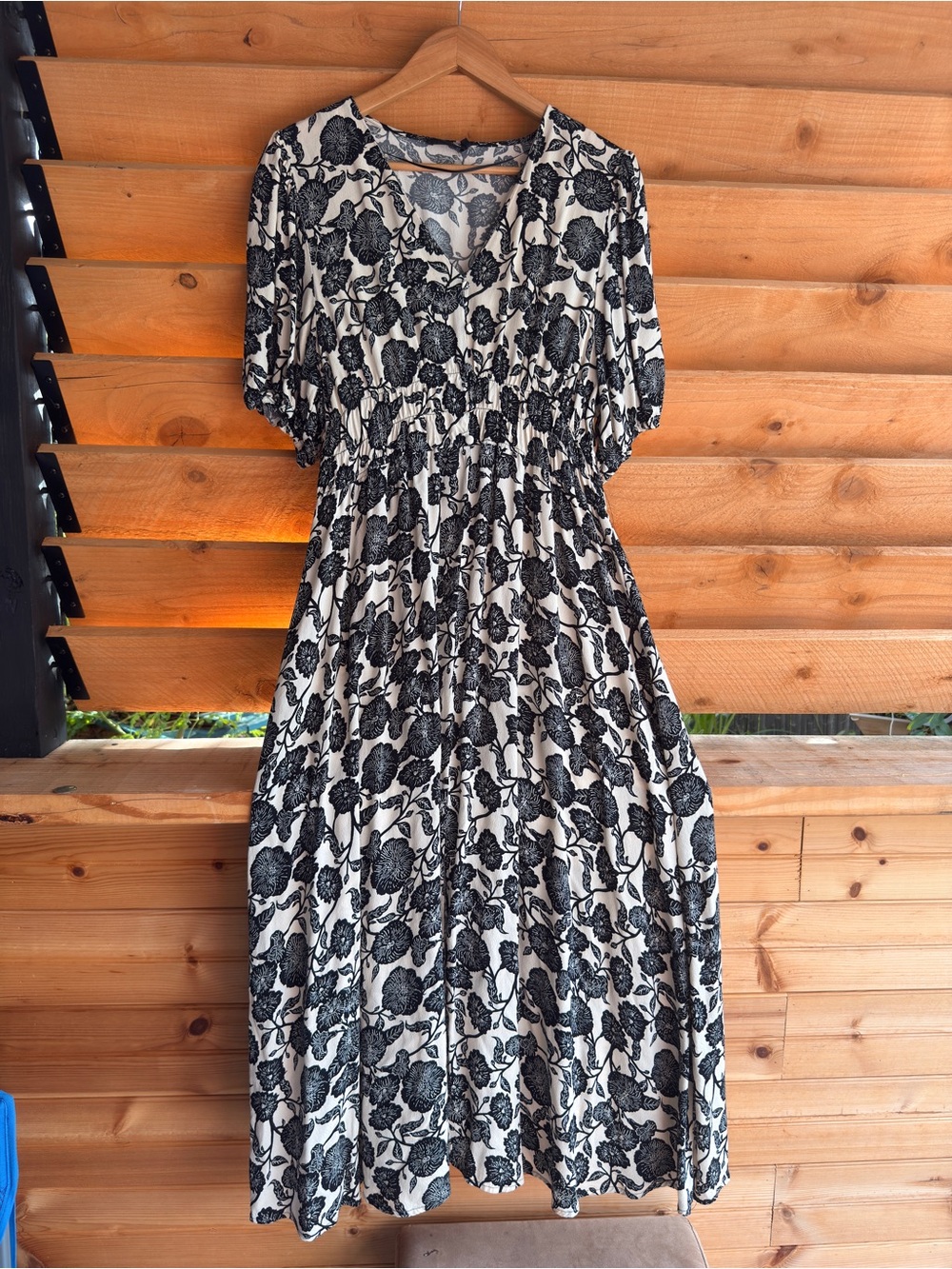 Monoprix Black & White Floral Maxi Dress with Elastic Waist sizes 42 M/L